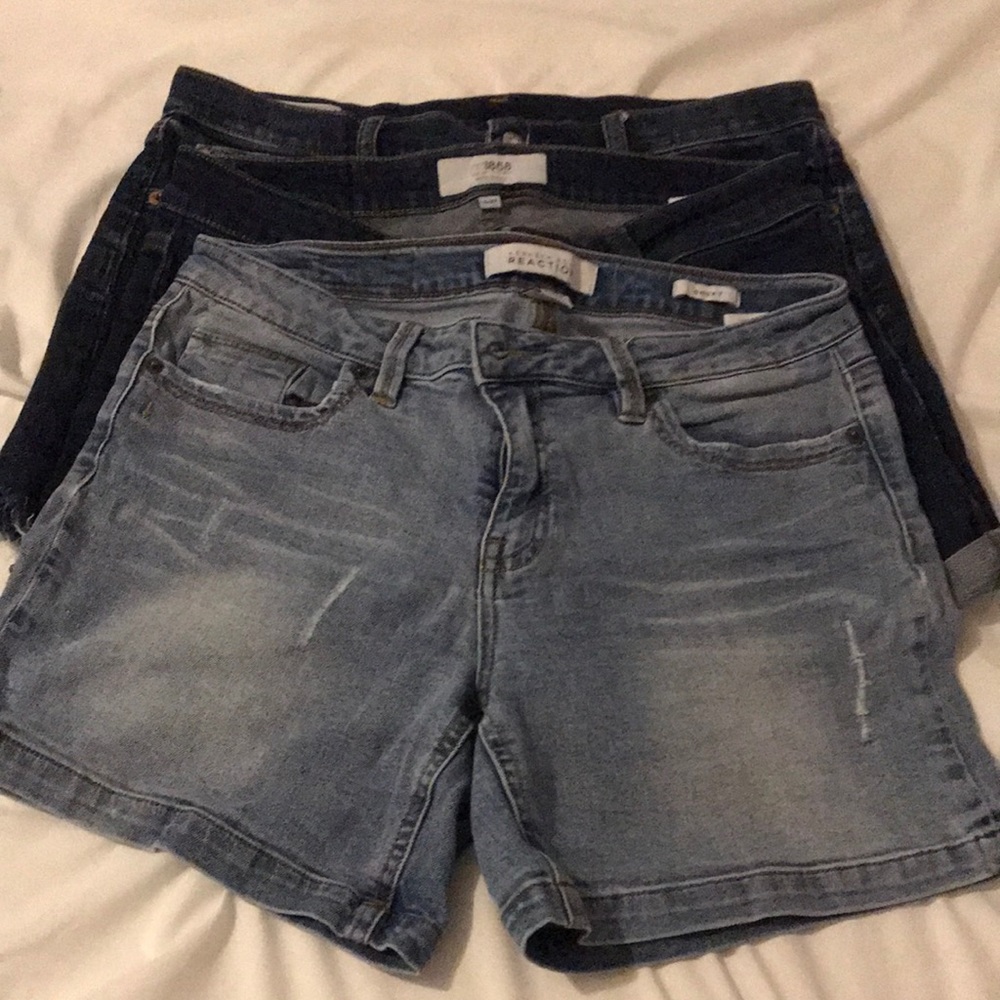 Bundle of shorts